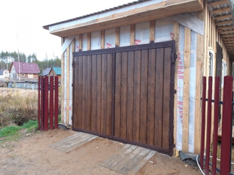 Забор и гаражные ворота: фото ДО и ПОСЛЕ