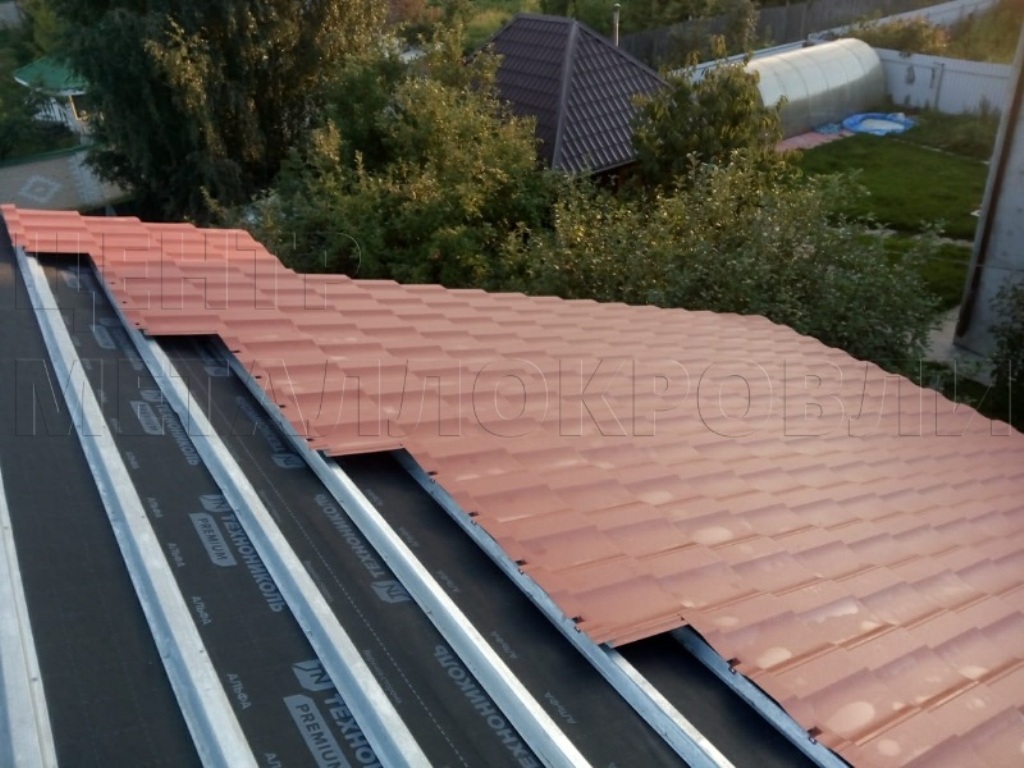 Металлочерепица Геркулес 8004 терракотовый Стальной Бархат от Центра Металлокровли в Атырау