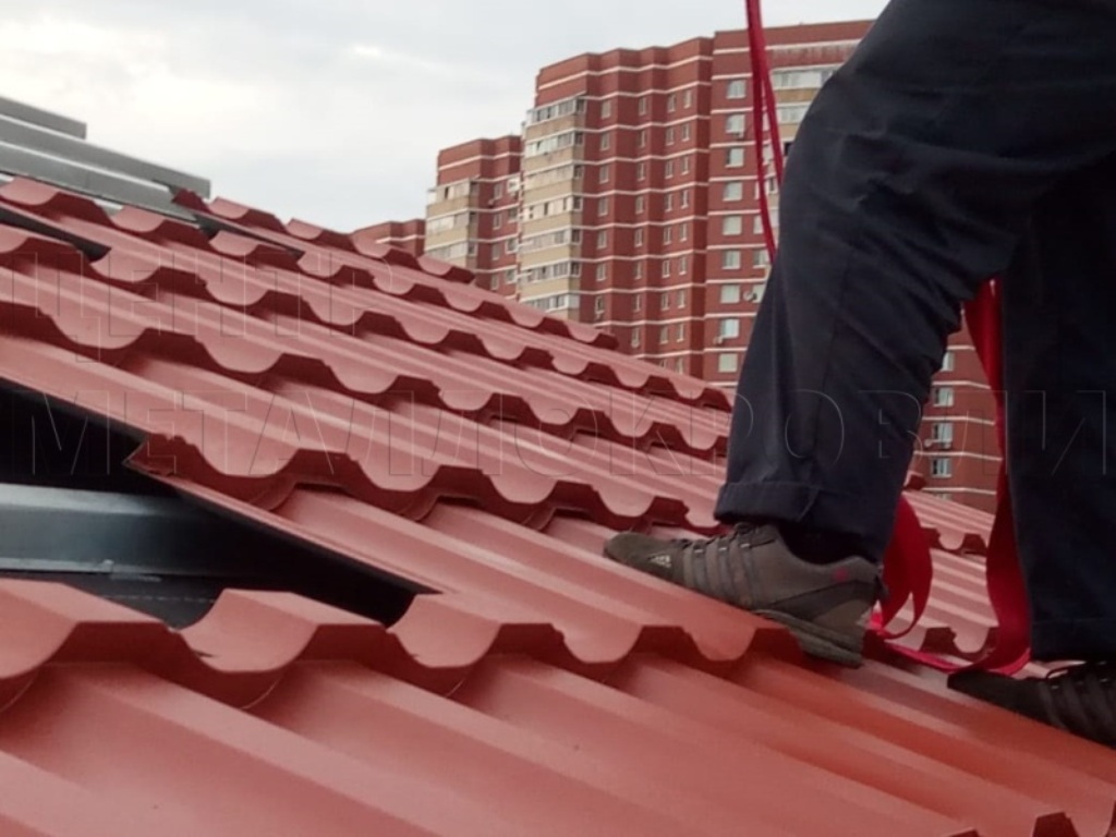 Металлочерепица Геркулес 8004 терракотовый Стальной Бархат от Центра Металлокровли в Атырау